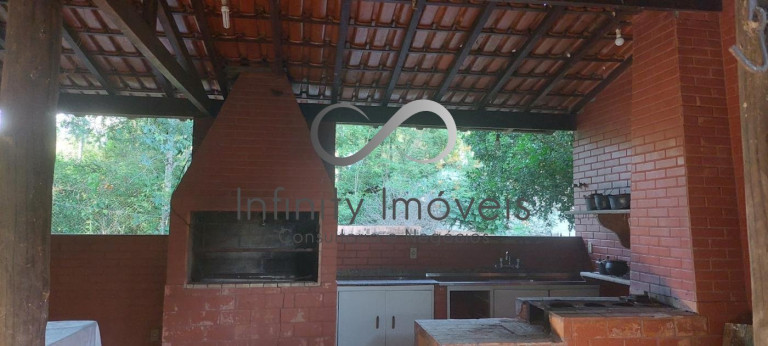 Imagem Chácara com 8 Quartos à Venda, em Zona Rural - Jaboticatubas Imagem Chácara com 8 Quartos à Venda, em Zona Rural - Jaboticatubas