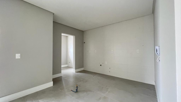 Imagem Apartamento com 3 Quartos à Venda, 130 m² em Pioneiros - Balneário Camboriú Imagem Apartamento com 3 Quartos à Venda, 130 m² em Pioneiros - Balneário Camboriú
