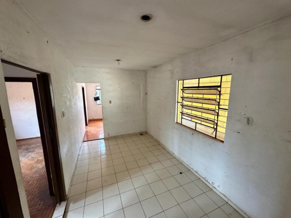 Imagem Casa com 3 Quartos à Venda, 73 m² em Leonor - Londrina