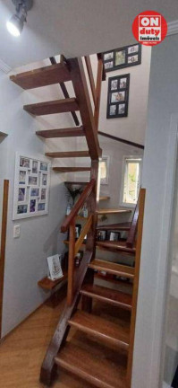 Imagem Sobrado com 4 Quartos à Venda, 159 m² em Embaré - Santos