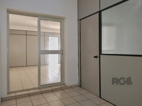 Imagem Sala Comercial à Venda, 615 m² em Anchieta - Porto Alegre Imagem Sala Comercial à Venda, 615 m² em Anchieta - Porto Alegre