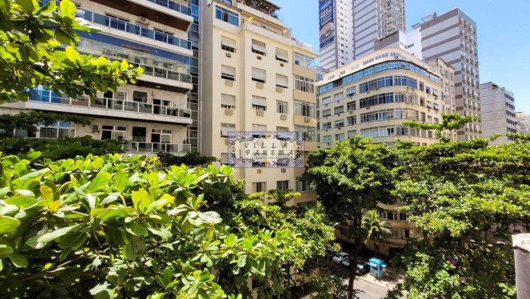 Imagem Apartamento com 3 Quartos à Venda, 100 m² em Leme - Rio De Janeiro Imagem Apartamento com 3 Quartos à Venda, 100 m² em Leme - Rio De Janeiro