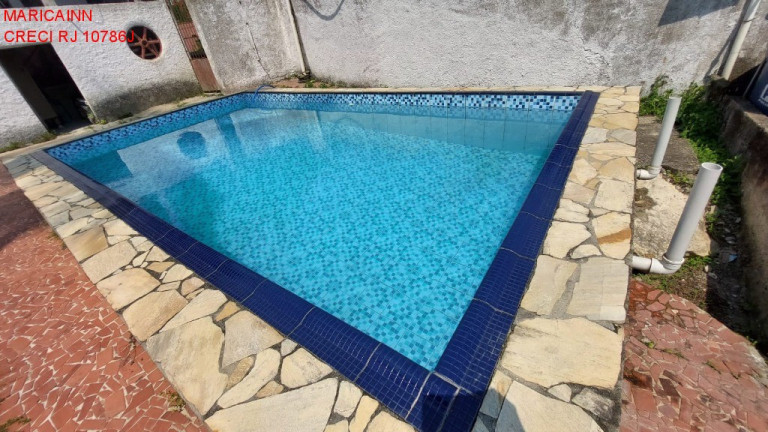 Imagem Casa com 3 Quartos à Venda, 190 m² em Baldeador - Niterói