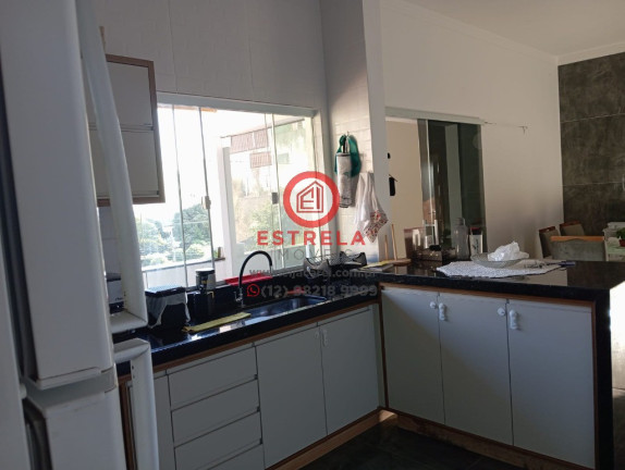Imagem Casa com 3 Quartos à Venda, 220 m² em Jardim Califórnia - Jacareí Imagem Casa com 3 Quartos à Venda, 220 m² em Jardim Califórnia - Jacareí