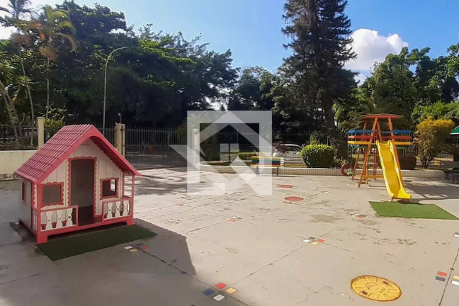 Imagem Apartamento com 2 Quartos à Venda, 60 m² em Camorim - Rio De Janeiro