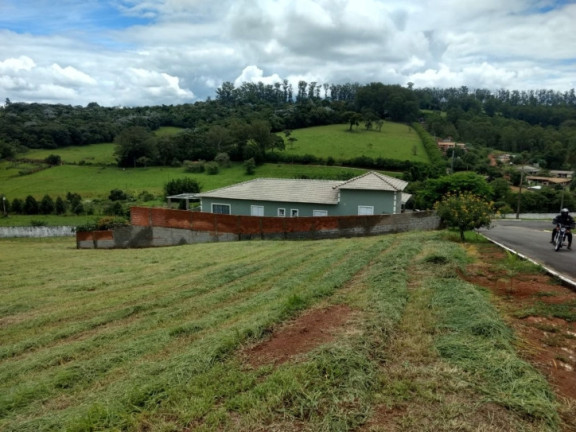Imagem Terreno à Venda, 600 m² em Curitibanos - Bragança Paulista Imagem Terreno à Venda, 600 m² em Curitibanos - Bragança Paulista