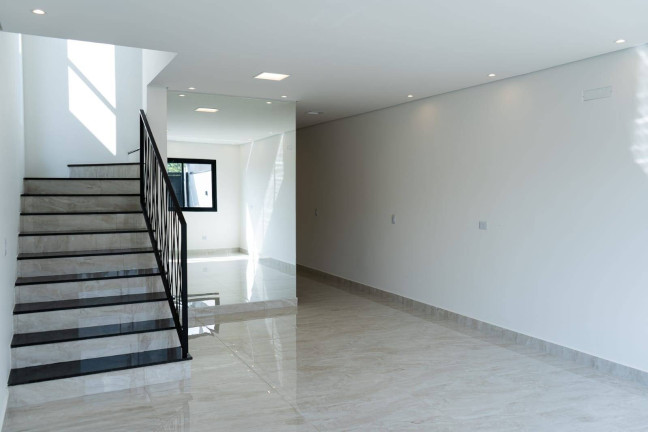 Imagem Casa com 3 Quartos à Venda, 200 m² em Villas Do Jaguari - Santana De Parnaíba