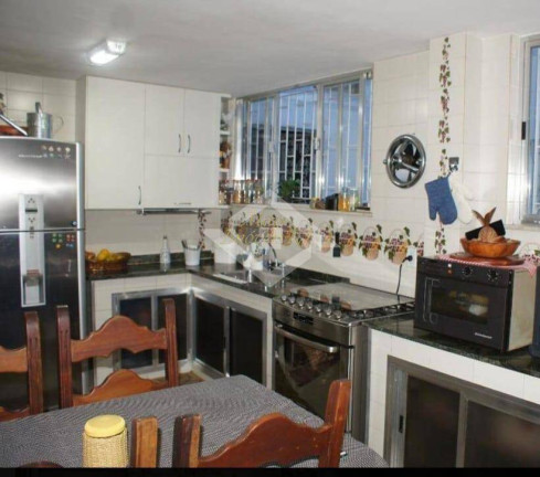 Imagem Casa com 4 Quartos à Venda, 198 m² em Ingá - Niterói Imagem Casa com 4 Quartos à Venda, 198 m² em Ingá - Niterói