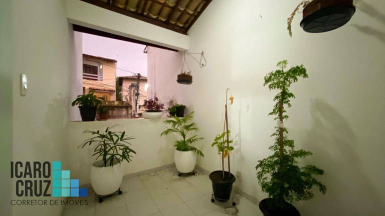 Imagem Casa com 5 Quartos à Venda, 309 m² em Itapuã - Salvador