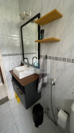 Imagem Imóvel com 2 Quartos à Venda, 52 m² em Camorim - Rio De Janeiro Imagem Imóvel com 2 Quartos à Venda, 52 m² em Camorim - Rio De Janeiro