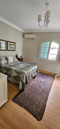 Imagem Casa com 4 Quartos à Venda, 1.200 m² em Alphaville Residencial Um - Barueri Imagem Casa com 4 Quartos à Venda, 1.200 m² em Alphaville Residencial Um - Barueri