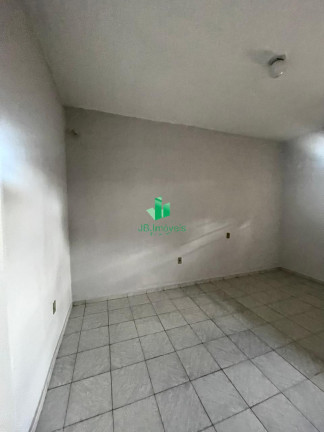 Imagem Casa com 2 Quartos para Alugar, 11 m² em Alice Maia - Montes Claros