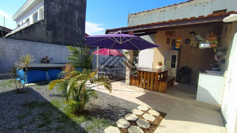 Imagem Casa com 3 Quartos à Venda, 302 m² em Jardim Regina - Itanhaém Imagem Casa com 3 Quartos à Venda, 302 m² em Jardim Regina - Itanhaém