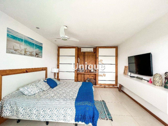 Imagem Casa com 3 Quartos à Venda, 210 m² em Manguinhos - Armação Dos Búzios Imagem Casa com 3 Quartos à Venda, 210 m² em Manguinhos - Armação Dos Búzios