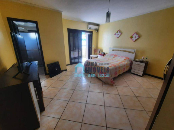 Imagem Sobrado com 4 Quartos à Venda, 300 m² em Centro - Tramandaí Imagem Sobrado com 4 Quartos à Venda, 300 m² em Centro - Tramandaí