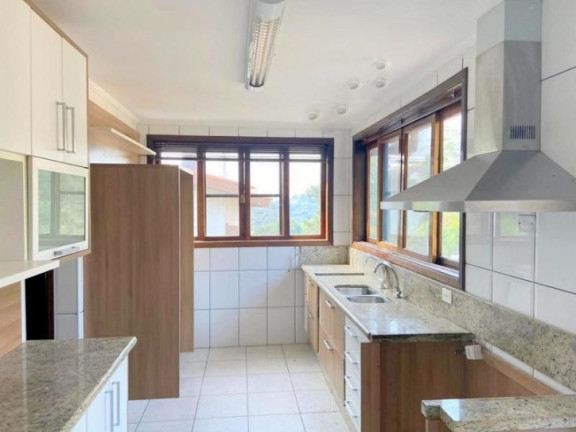 Imagem Casa com 3 Quartos à Venda, 320 m² em Chácara Pavoeiro - Cotia Imagem Casa com 3 Quartos à Venda, 320 m² em Chácara Pavoeiro - Cotia
