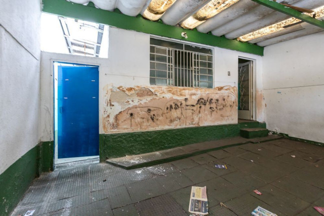 Imagem Casa com 7 Quartos à Venda, 375 m² em Jardim D'abril - São Paulo