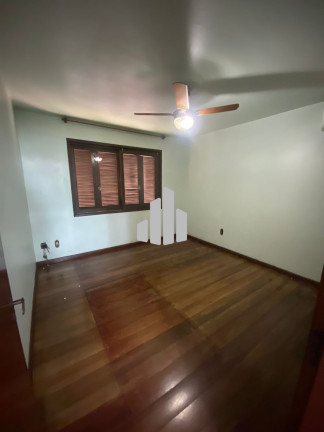 Imagem Casa com 3 Quartos à Venda, 260 m² em Guarujá - Porto Alegre