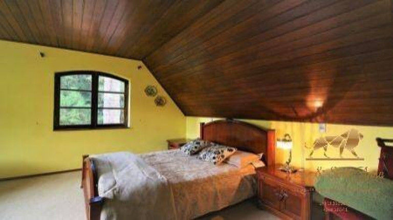 Imagem Casa com 5 Quartos para Temporada, 200 m² em Jaguaribe - Campos Do Jordão