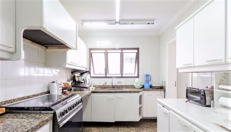 Imagem Apartamento com 4 Quartos à Venda, 236 m² em Itaim Bibi - São Paulo Imagem Apartamento com 4 Quartos à Venda, 236 m² em Itaim Bibi - São Paulo