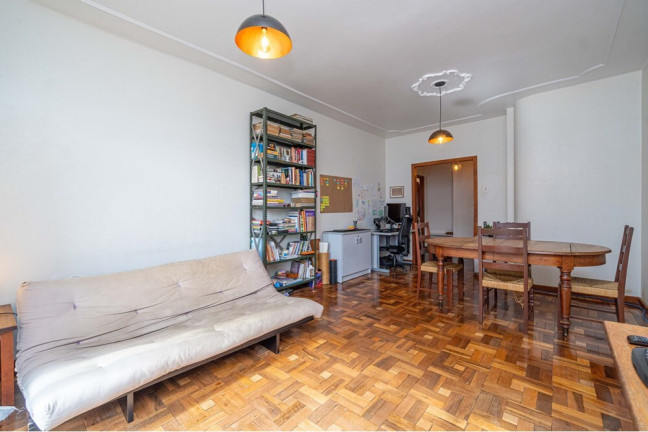 Imagem Apartamento com 3 Quartos à Venda, 110 m² em Rio Branco - Porto Alegre
