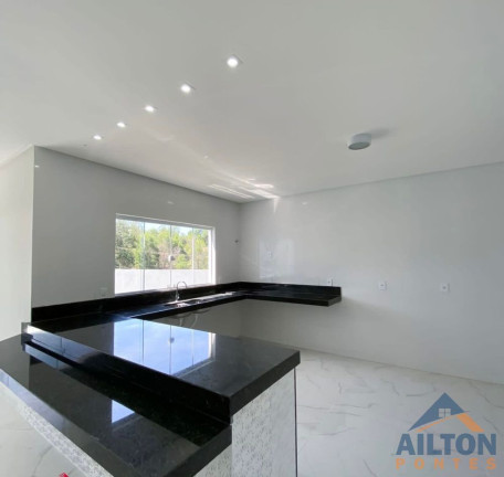 Imagem Casa com 3 Quartos à Venda, 170 m² em Nova Guarapari - Guarapari Imagem Casa com 3 Quartos à Venda, 170 m² em Nova Guarapari - Guarapari