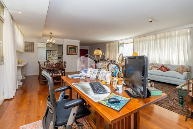 Imagem Apartamento com 2 Quartos à Venda, 183 m² em Jardim Paulista - São Paulo