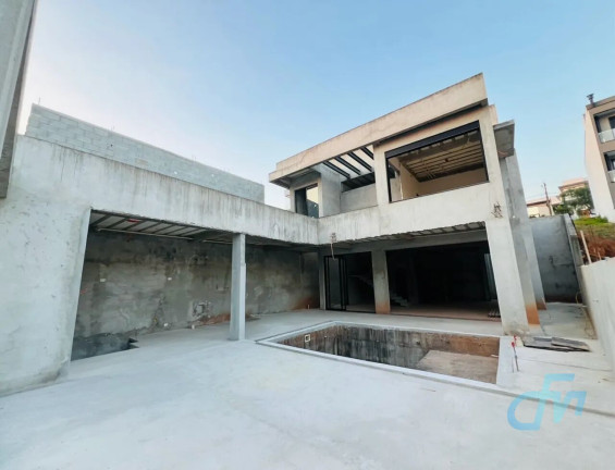 Imagem Casa com 3 Quartos à Venda, 310 m² em Mogi Moderno - Mogi Das Cruzes