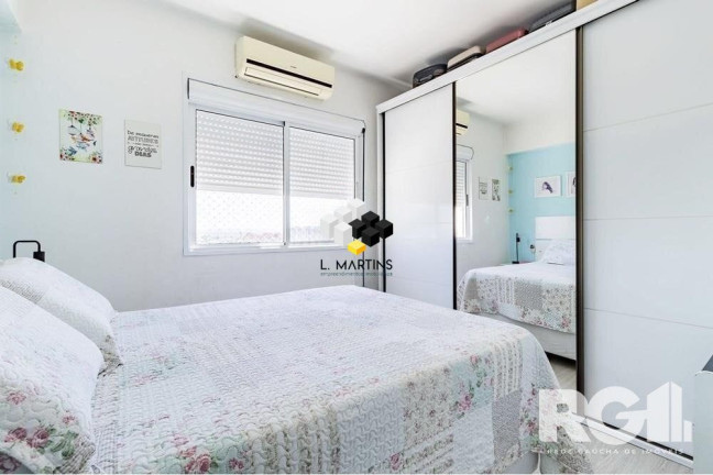 Imagem Apartamento com 3 Quartos à Venda, 68 m² em Vila Ipiranga - Porto Alegre Imagem Apartamento com 3 Quartos à Venda, 68 m² em Vila Ipiranga - Porto Alegre