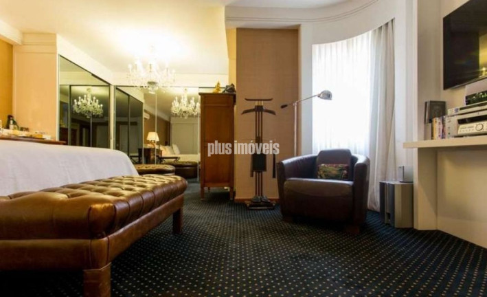 Imagem Casa com 4 Quartos à Venda ou Locação, 520 m² em Jardim Europa - São Paulo Imagem Casa com 4 Quartos à Venda ou Locação, 520 m² em Jardim Europa - São Paulo