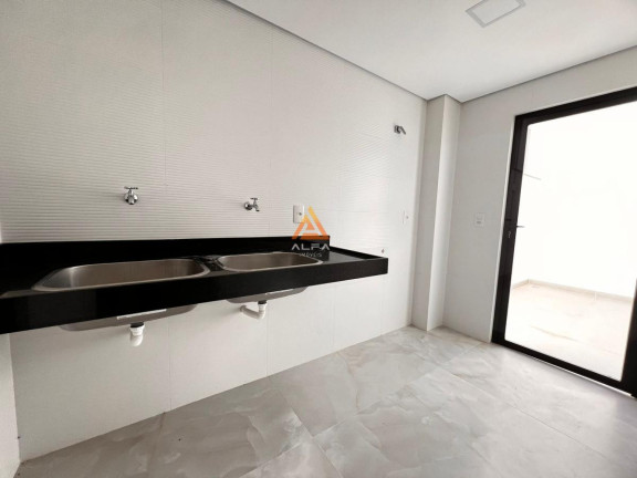 Casa de Condomínio com 4 Quartos à Venda, 315 m² em São José - Barbacena