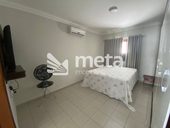 Imagem Casa com 3 Quartos à Venda, 250 m² em Vila Eduardo - Petrolina Imagem Casa com 3 Quartos à Venda, 250 m² em Vila Eduardo - Petrolina