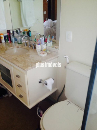 Imagem Apartamento com 2 Quartos à Venda, 135 m² em Pinheiros - São Paulo Imagem Apartamento com 2 Quartos à Venda, 135 m² em Pinheiros - São Paulo