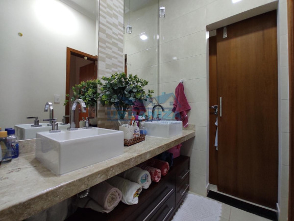 Imagem Casa com 3 Quartos à Venda, 190 m² em Condomínio San Marino - Birigui