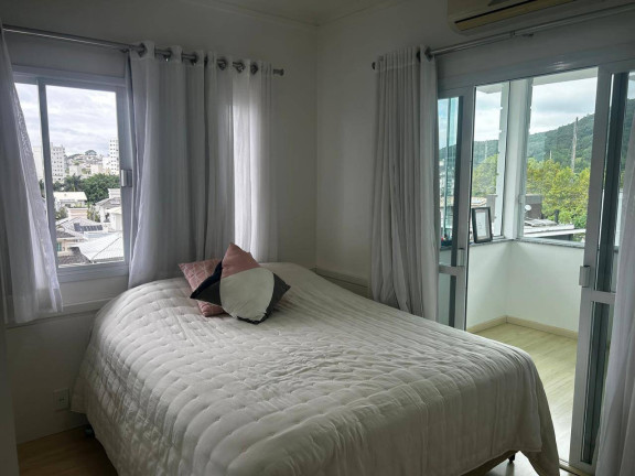 Imagem Casa com 5 Quartos à Venda, 280 m² em Pedra Branca - Palhoça