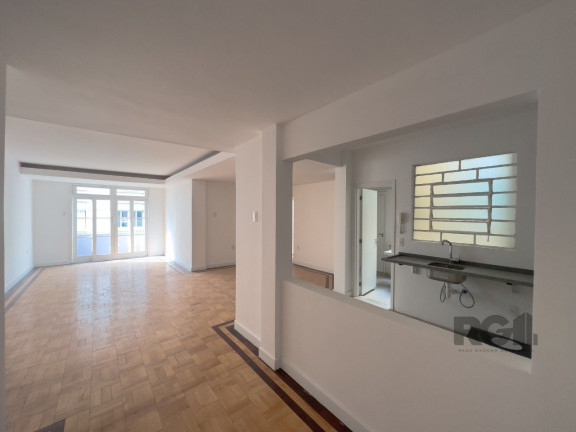 Apartamento com 3 Quartos à Venda, 145 m² em Santana - Porto Alegre