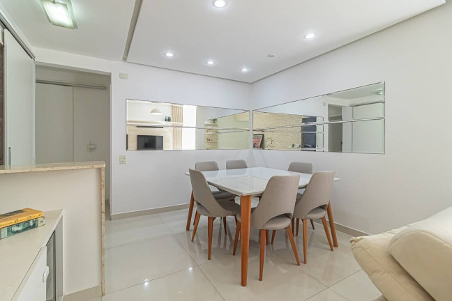 Imagem Apartamento com 2 Quartos à Venda, em Ipanema - Rio De Janeiro Imagem Apartamento com 2 Quartos à Venda, em Ipanema - Rio De Janeiro