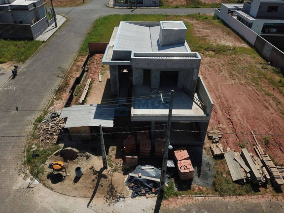 Imagem Casa com 4 Quartos à Venda, 217 m² em Jaraguá Esquerdo - Jaraguá Do Sul Imagem Casa com 4 Quartos à Venda, 217 m² em Jaraguá Esquerdo - Jaraguá Do Sul