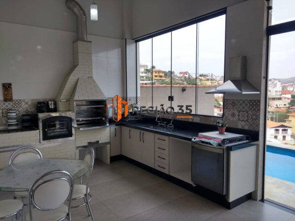 Imagem Casa com 3 Quartos à Venda, 350 m² em Parque Vivaldi Leite Ribeiro - Poços De Caldas Imagem Casa com 3 Quartos à Venda, 350 m² em Parque Vivaldi Leite Ribeiro - Poços De Caldas