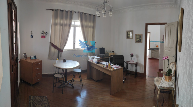 Imagem Casa com 3 Quartos à Venda, 140 m² em Centro - São Pedro