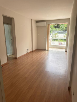 Imagem Imóvel com 2 Quartos à Venda, 62 m² em Icaraí - Niterói Imagem Imóvel com 2 Quartos à Venda, 62 m² em Icaraí - Niterói