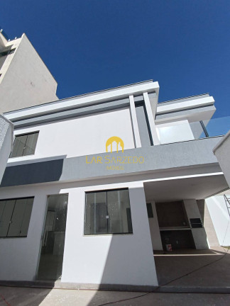 Casa com 3 Quartos à Venda, 228 m² em Masterville - Sarzedo