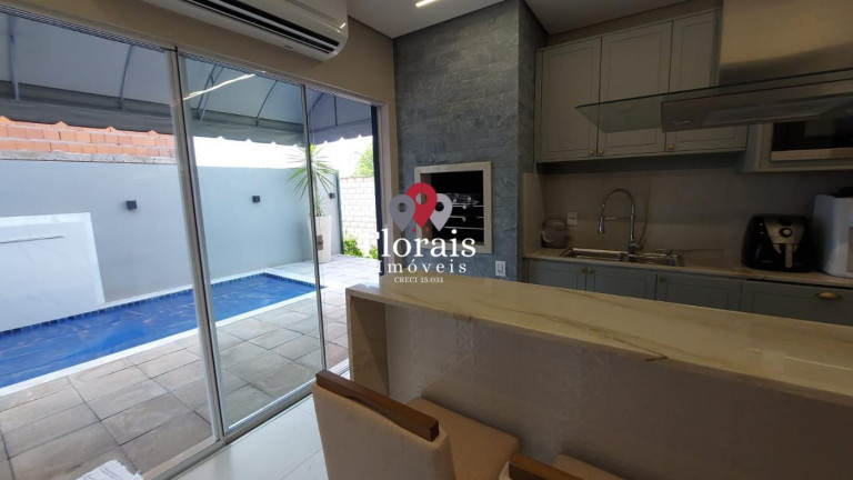 Imagem Casa com 3 Quartos à Venda, 176 m² em Condomínio Belvedere Ii - Cuiabá
