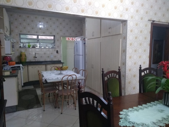 Imagem Sobrado com 3 Quartos à Venda, 202 m² em Estiva - Taubaté Imagem Sobrado com 3 Quartos à Venda, 202 m² em Estiva - Taubaté