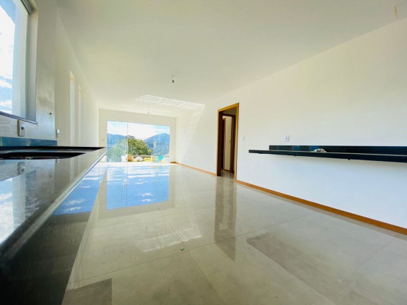 Casa com 3 Quartos à Venda, 100 m² em Albuquerque - Teresópolis