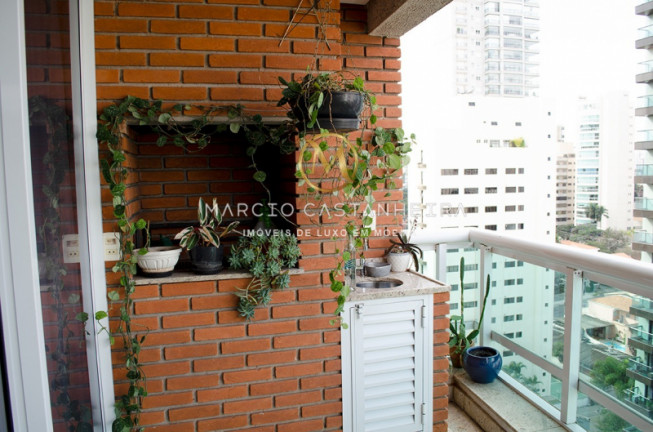 Imagem Apartamento com 2 Quartos à Venda, 105 m² em Moema - São Paulo