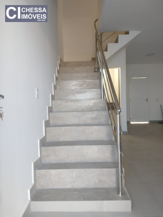 Imagem Sobrado à Venda ou Locação, 200 m² em Espinheiros - Itajaí Imagem Sobrado à Venda ou Locação, 200 m² em Espinheiros - Itajaí