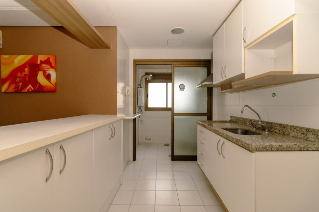 Imagem Imóvel com 3 Quartos à Venda, em Passo Da Areia - Porto Alegre Imagem Imóvel com 3 Quartos à Venda, em Passo Da Areia - Porto Alegre