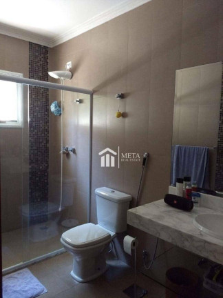 Imagem Imóvel com 4 Quartos à Venda, 400 m² em Alpes Da Cantareira - Mairiporã Imagem Imóvel com 4 Quartos à Venda, 400 m² em Alpes Da Cantareira - Mairiporã