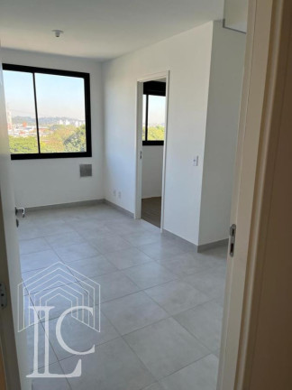 Apartamento com 2 Quartos à Venda, 35 m² em Campo Grande - São Paulo